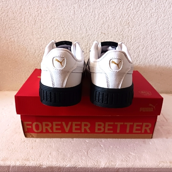 Puma - Picture 3 of 4